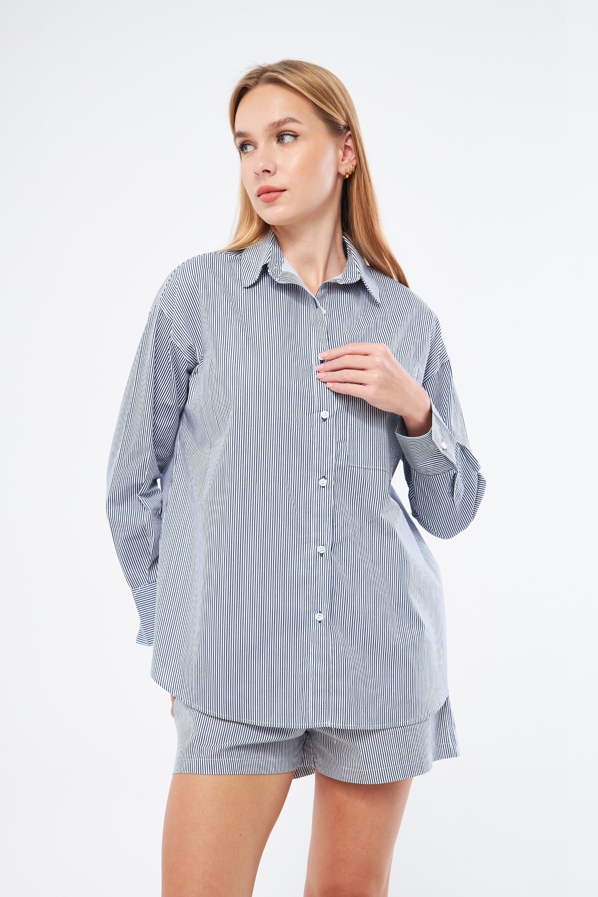 ENSOLEILLÉ SET – NAVY STRIPED SHIRT & SHORTS